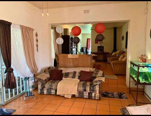 3 BEDROOM HOUSE FOR SALE IN NORKEM PARK